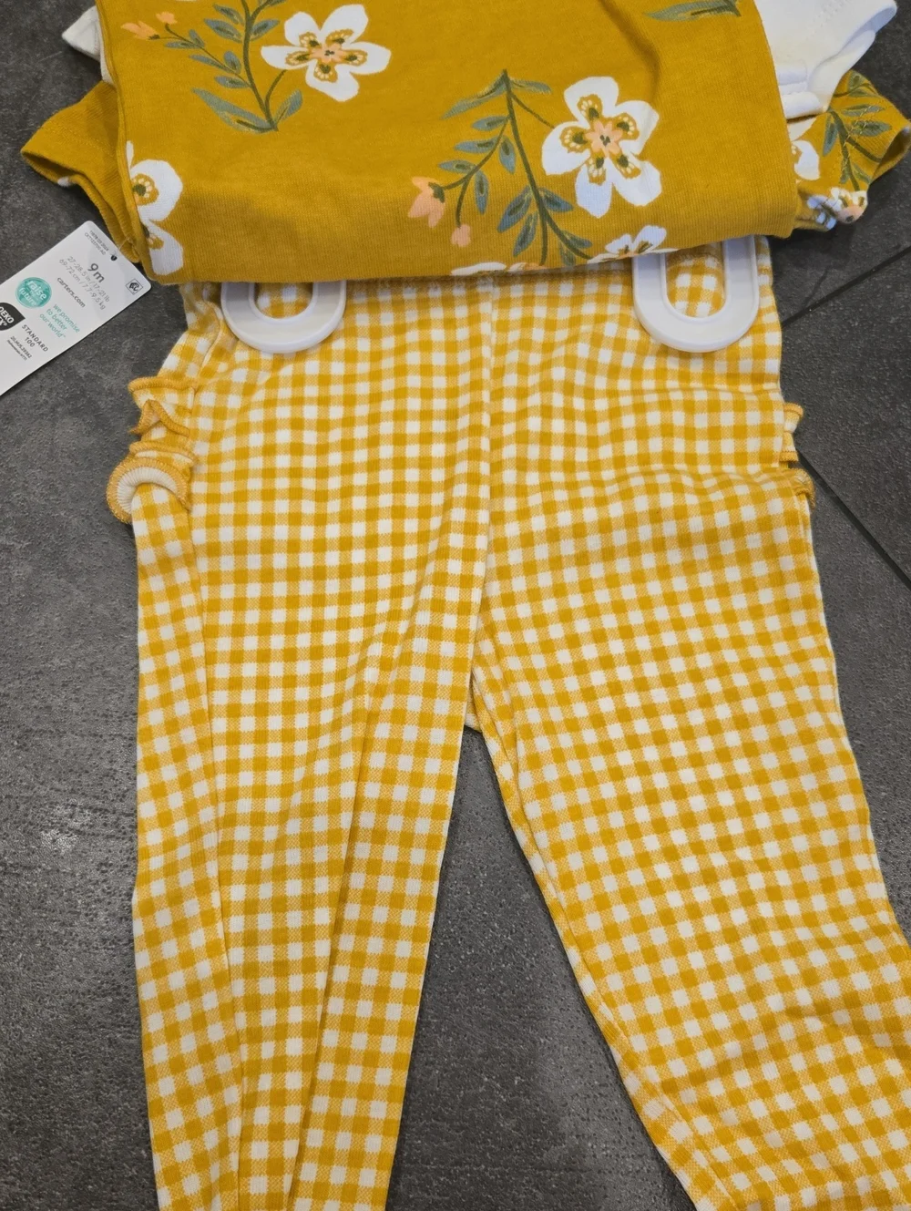 Carter's New With Tags 9m Cream and Yellow Floral Bodysuit Set